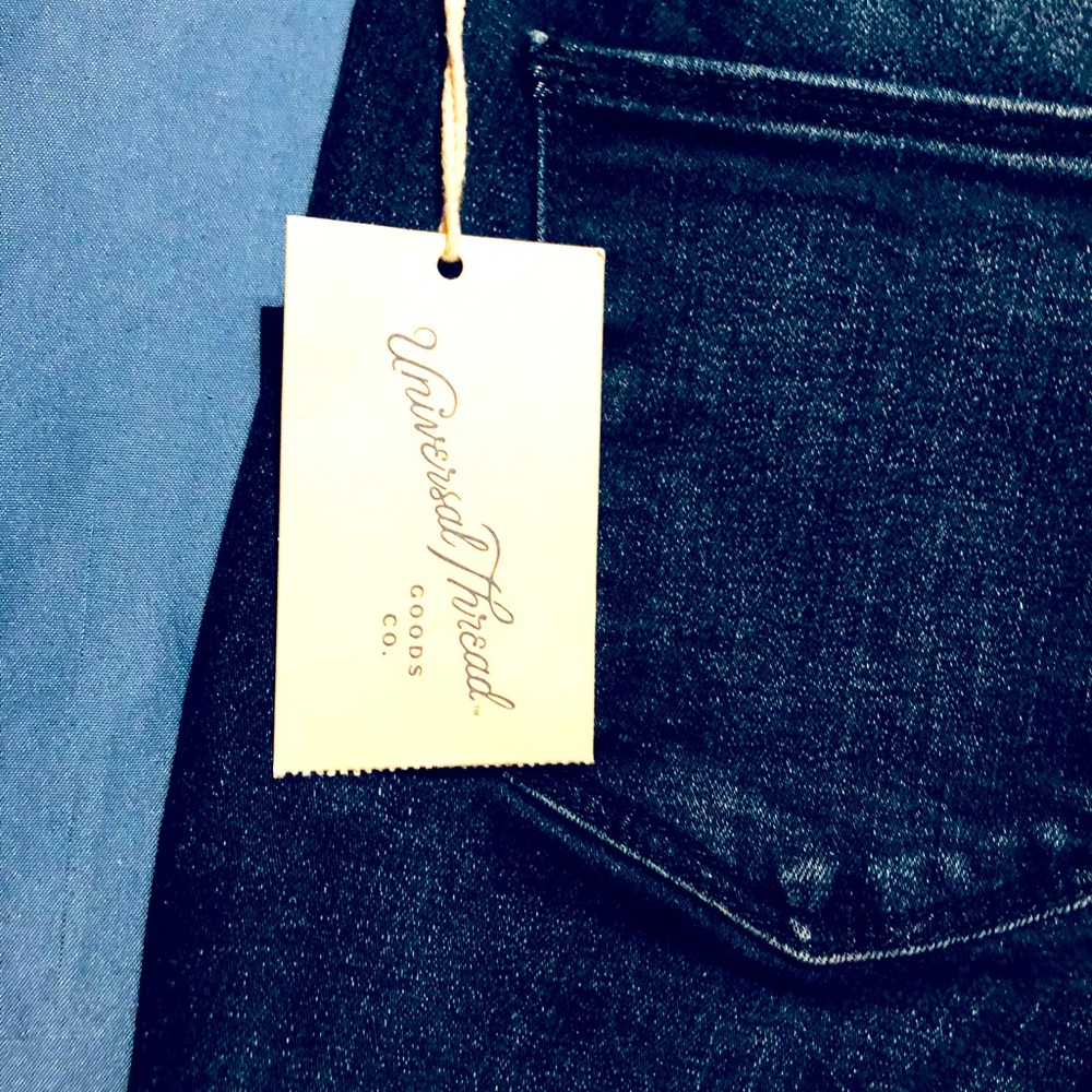 Universal Thread High Rise Bermuda Shorts - Picture 2 of 6